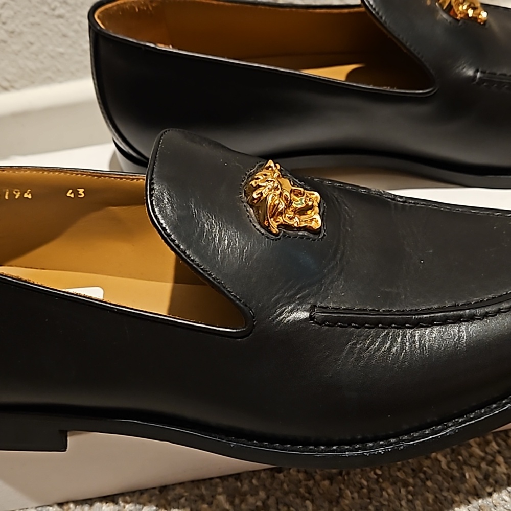 Versace 👞 - Picture 5 of 8